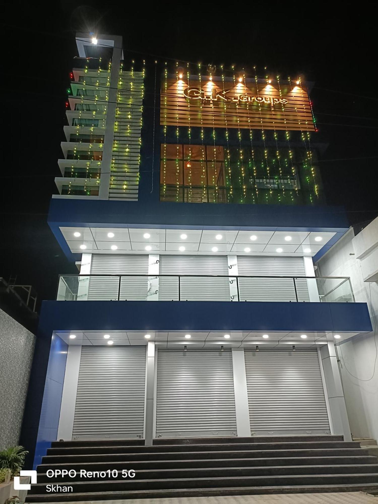Golden Residency Hotel กูชาลนาการ์ ภายนอก รูปภาพ